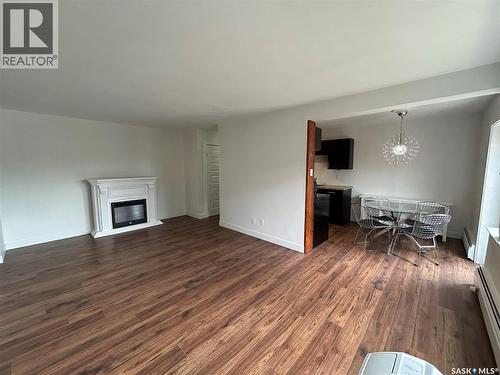 17 208 Lindsay Place, Saskatoon, SK - Indoor Photo Showing Living Room With Fireplace