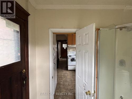 93 Peppler Street, Waterloo, ON - Indoor Photo Showing Bathroom