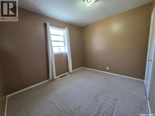 1020 Dahl Street E, Swift Current, SK - Indoor Photo Showing Other Room