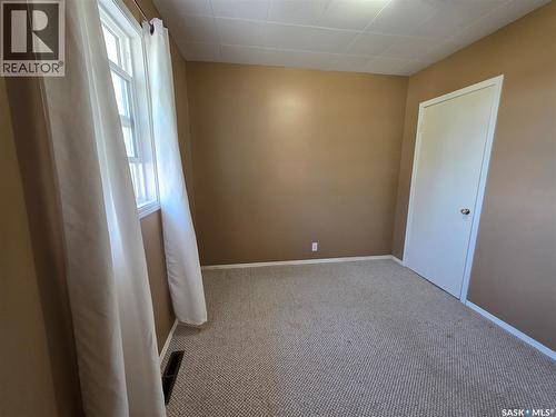1020 Dahl Street E, Swift Current, SK - Indoor Photo Showing Other Room