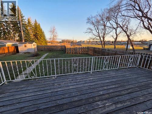 1020 Dahl Street E, Swift Current, SK - Outdoor