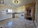 1020 Dahl Street E, Swift Current, SK  - Indoor Photo Showing Kitchen 