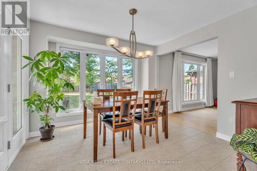 2021 Lumb Court, London North (North R), ON - Indoor Photo Showing Dining Room