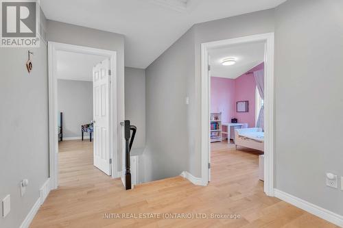 2021 Lumb Court, London North (North R), ON - Indoor Photo Showing Other Room