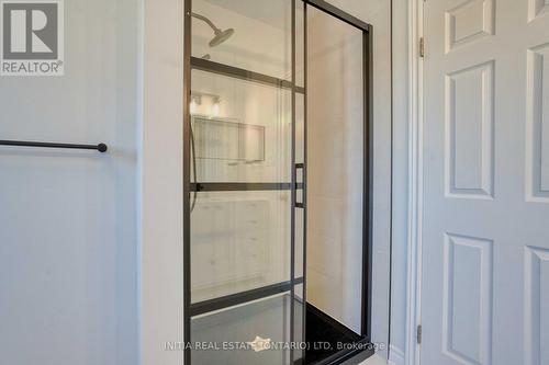 2021 Lumb Court, London North (North R), ON - Indoor