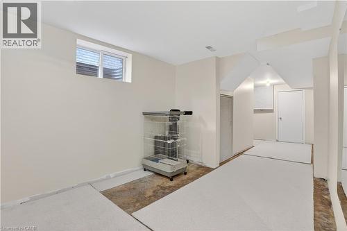 331 Keewatin Avenue, Kitchener, ON - Indoor