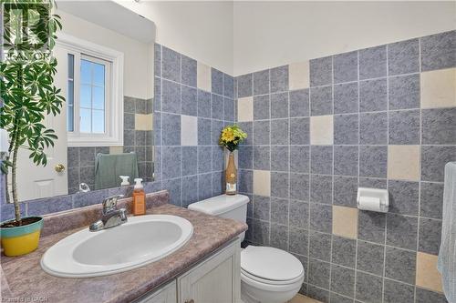 331 Keewatin Avenue, Kitchener, ON - Indoor Photo Showing Bathroom