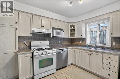 331 Keewatin Avenue, Kitchener, ON - Indoor Photo Showing Kitchen With Double Sink