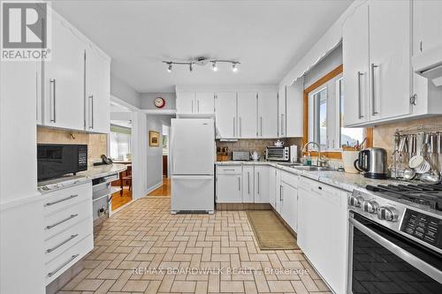 961 Kingsmere Avenue, Ottawa, ON - Indoor Photo Showing Kitchen