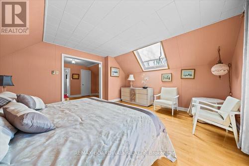 961 Kingsmere Avenue, Ottawa, ON - Indoor Photo Showing Bedroom