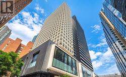 2816 - 20 EDWARD STREET Toronto, ON M5G 1C9