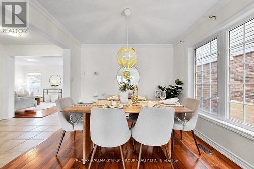 929 Bessy Trail, Milton, ON - Indoor Photo Showing Dining Room