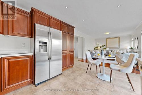 929 Bessy Trail, Milton, ON - Indoor Photo Showing Dining Room