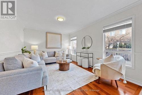 929 Bessy Trail, Milton, ON - Indoor Photo Showing Living Room
