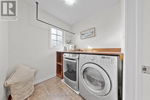 929 Bessy Trail, Milton, ON - Indoor Photo Showing Laundry Room