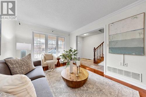 929 Bessy Trail, Milton, ON - Indoor Photo Showing Living Room