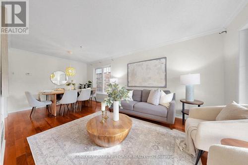 929 Bessy Trail, Milton, ON - Indoor Photo Showing Living Room