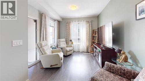 205 223 Evergreen Square, Saskatoon, SK - Indoor