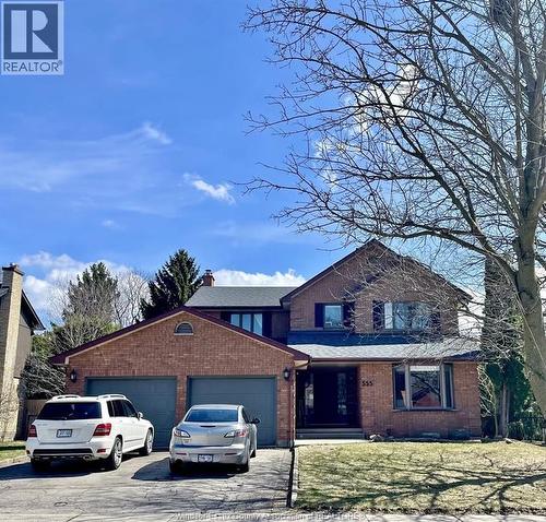 555 Jeffreybrook Drive, London, ON - Outdoor With Facade