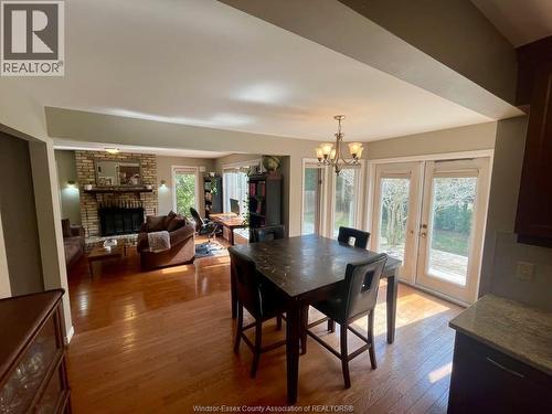 555 Jeffreybrook Drive, London, ON - Indoor Photo Showing Dining Room