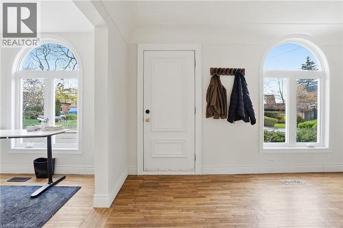 94 Mountain Park Avenue, Hamilton, ON 
