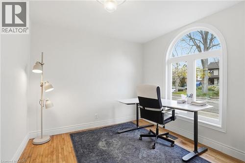 94 Mountain Park Avenue, Hamilton, ON 