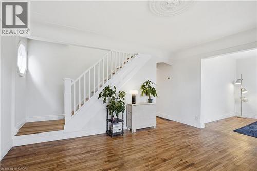94 Mountain Park Avenue, Hamilton, ON 