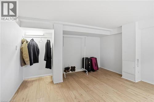 94 Mountain Park Avenue, Hamilton, ON 