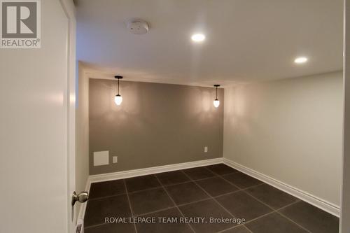 620 Cooper Street, Ottawa, ON - Indoor Photo Showing Other Room
