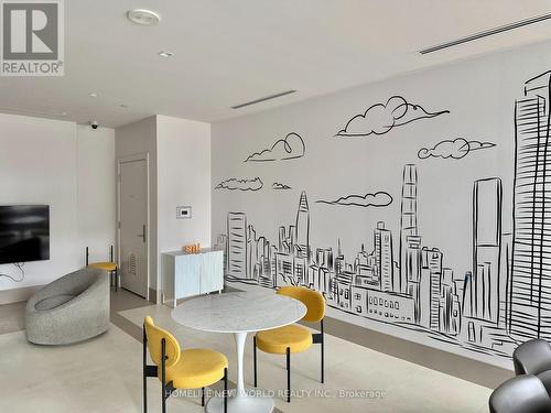1705 - 12 Gandhi Lane, Markham, ON - Indoor