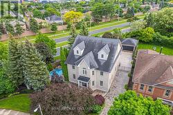 2000 PEAK PLACE Oakville, ON L6H 5T2