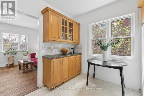 26 Sydney Street N, Kitchener, ON - Indoor