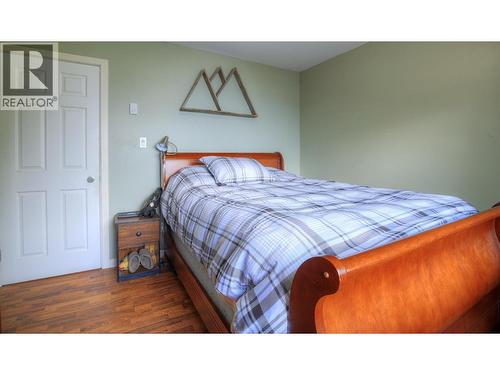 5517 Marshall Creek Road, Horsefly, BC - Indoor Photo Showing Bedroom