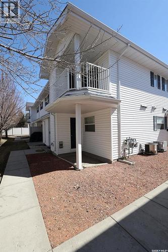 4722 Marigold Drive, Regina, SK - Outdoor With Balcony With Exterior