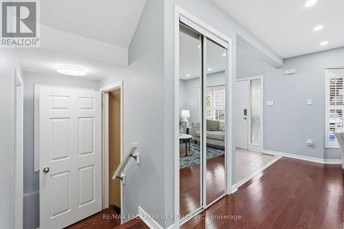 5010 Bunton Crescent, Burlington, ON - Indoor Photo Showing Other Room