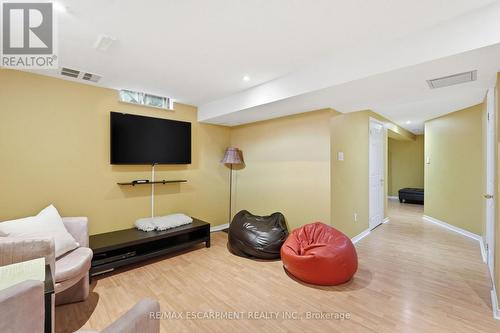 5010 Bunton Crescent, Burlington, ON - Indoor
