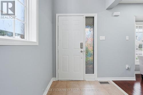 5010 Bunton Crescent, Burlington, ON - Indoor Photo Showing Other Room
