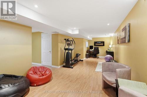 5010 Bunton Crescent, Burlington, ON - Indoor