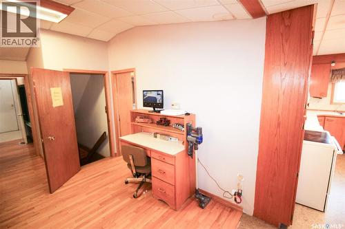8241 Range Road, Shaunavon, SK - Indoor