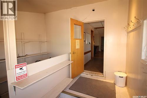 8241 Range Road, Shaunavon, SK - Indoor