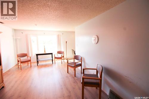 8241 Range Road, Shaunavon, SK - Indoor