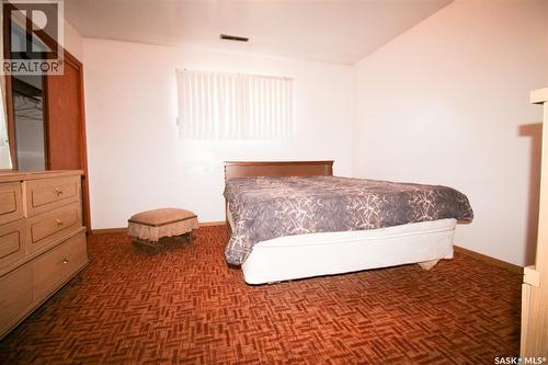 8241 Range Road, Shaunavon, SK - Indoor Photo Showing Bedroom