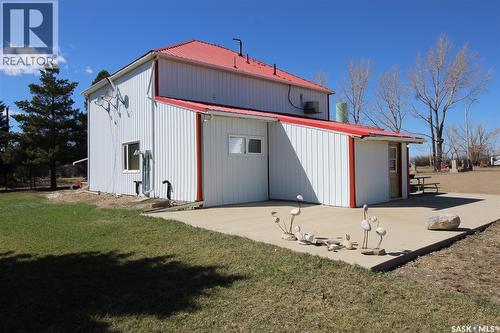 8241 Range Road, Shaunavon, SK - Outdoor