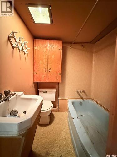 8241 Range Road, Shaunavon, SK 