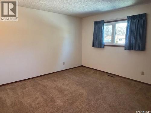 210 Alexander Avenue, Canora, SK 