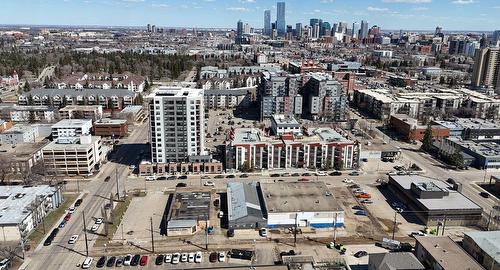 10528/32 - 123 Street, Edmonton, AB 