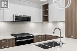 630 Boynton Place Unit# 222  Kelowna, BC V1V 3B8