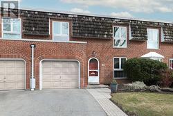 38 CRIMSON MILLWAY Toronto, ON M2L 1T6