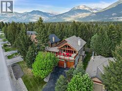 4812 Lakehill Road  Windermere, BC V0A 1K3