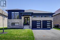 194 MAPLESIDE DRIVE Wasaga Beach, ON L9Z 0L4